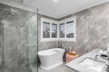 https://images.listonce.com.au/custom/160x/listings/6-bicentennial-court-doncaster-east-vic-3109/345/01550345_img_13.jpg?S-KRAsTJlwI