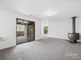 https://images.listonce.com.au/custom/160x/listings/6-boak-avenue-mount-helen-vic-3350/741/01576741_img_06.jpg?XEn47uuG6_w