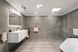 https://images.listonce.com.au/custom/160x/listings/6-brack-court-mooroolbark-vic-3138/746/01911746_img_11.jpg?RVaZnzGtKe8