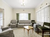 https://images.listonce.com.au/custom/160x/listings/6-bruce-street-newport-vic-3015/633/01203633_img_07.jpg?omWqV7aAV8A