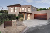 https://images.listonce.com.au/custom/160x/listings/6-camphora-court-plenty-vic-3090/552/01438552_img_01.jpg?8tVRcH9MXlQ