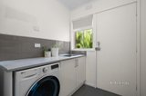 https://images.listonce.com.au/custom/160x/listings/6-carawa-street-mooroolbark-vic-3138/157/01635157_img_10.jpg?gD7mG1E8RxE