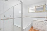 https://images.listonce.com.au/custom/160x/listings/6-carbora-dale-greensborough-vic-3088/268/01439268_img_11.jpg?gSBhqp90okQ