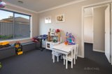 https://images.listonce.com.au/custom/160x/listings/6-carina-drive-winter-valley-vic-3358/388/00923388_img_08.jpg?_PxRO4Tv5E8