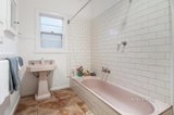 https://images.listonce.com.au/custom/160x/listings/6-caroline-street-ringwood-vic-3134/057/01624057_img_09.jpg?I6-Xvr_cZWQ