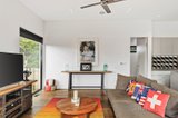 https://images.listonce.com.au/custom/160x/listings/6-carson-street-kew-vic-3101/354/00538354_img_08.jpg?X4L6DIgUAiA