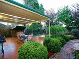 https://images.listonce.com.au/custom/160x/listings/6-catherine-street-ringwood-vic-3134/291/00620291_img_05.jpg?7laVFfZIQQk