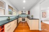 https://images.listonce.com.au/custom/160x/listings/6-chiara-court-glen-waverley-vic-3150/986/01910986_img_04.jpg?hbLxAwYS_ok
