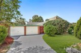 https://images.listonce.com.au/custom/160x/listings/6-clarke-court-wheelers-hill-vic-3150/485/01978485_img_01.jpg?nnug5-9RiTg
