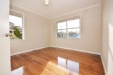 https://images.listonce.com.au/custom/160x/listings/6-clematis-avenue-wendouree-vic-3355/995/01575995_img_04.jpg?ixxuvI2277Q