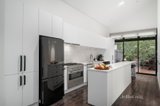 https://images.listonce.com.au/custom/160x/listings/6-college-street-hawthorn-vic-3122/324/01628324_img_06.jpg?LbeP7e90oZY