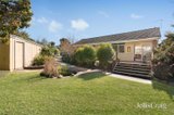 https://images.listonce.com.au/custom/160x/listings/6-cooinda-court-mount-waverley-vic-3149/749/01974749_img_10.jpg?DUAQwuArL5w