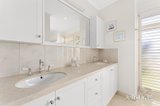 https://images.listonce.com.au/custom/160x/listings/6-coxall-street-buninyong-vic-3357/834/01979834_img_14.jpg?60ZoRp8GgUU