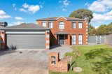 https://images.listonce.com.au/custom/160x/listings/6-crespin-place-roxburgh-park-vic-3064/566/01681566_img_01.jpg?izRlNGsYYeM