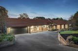 https://images.listonce.com.au/custom/160x/listings/6-cresthaven-court-donvale-vic-3111/208/01251208_img_01.jpg?yX2FILWNzGE