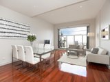 https://images.listonce.com.au/custom/160x/listings/6-curzon-place-north-melbourne-vic-3051/538/00391538_img_04.jpg?0MjYVHde2WY