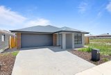 https://images.listonce.com.au/custom/160x/listings/6-dahlia-street-bonshaw-vic-3352/944/01884944_img_08.jpg?RFDpYrRfLrE