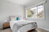 https://images.listonce.com.au/custom/160x/listings/6-daisy-court-box-hill-north-vic-3129/638/01450638_img_06.jpg?FVXutd4LhDg