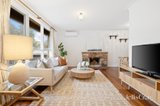 https://images.listonce.com.au/custom/160x/listings/6-dalmor-avenue-mitcham-vic-3132/378/01942378_img_03.jpg?sJMQovWm0-E
