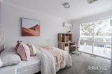 https://images.listonce.com.au/custom/160x/listings/6-dandallo-drive-eltham-vic-3095/993/01807993_img_09.jpg?JUYCM2aRpug