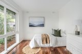 https://images.listonce.com.au/custom/160x/listings/6-dandallo-drive-eltham-vic-3095/993/01807993_img_10.jpg?fAhHBxcs8Rg