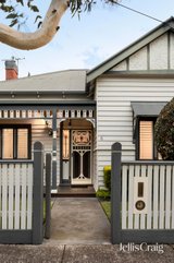 https://images.listonce.com.au/custom/160x/listings/6-darebin-road-northcote-vic-3070/327/01891327_img_02.jpg?AyWYdUdDiHE