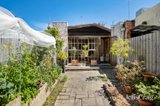 https://images.listonce.com.au/custom/160x/listings/6-darling-street-east-melbourne-vic-3002/105/01980105_img_07.jpg?lbmA3yk8Xuw