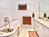 https://images.listonce.com.au/custom/160x/listings/6-dawson-street-east-geelong-vic-3219/503/01699503_img_08.jpg?ZB9KTgzlhFw