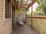 https://images.listonce.com.au/custom/160x/listings/6-daymar-drive-mooroolbark-vic-3138/404/01524404_img_11.jpg?vTCSRsEVe3w