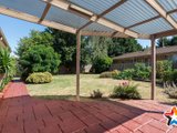 https://images.listonce.com.au/custom/160x/listings/6-dinsdale-court-mooroolbark-vic-3138/912/01524912_img_17.jpg?QEXHhRpUcHY