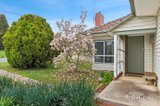 https://images.listonce.com.au/custom/160x/listings/6-douglas-crescent-castlemaine-vic-3450/782/01809782_img_12.jpg?93gA8KLq004