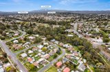 https://images.listonce.com.au/custom/160x/listings/6-douglas-crescent-castlemaine-vic-3450/782/01809782_img_13.jpg?eCEnm8zbDdY