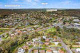 https://images.listonce.com.au/custom/160x/listings/6-douglas-crescent-castlemaine-vic-3450/782/01809782_img_14.jpg?biv8foxQ27w