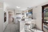 https://images.listonce.com.au/custom/160x/listings/6-drewe-close-donvale-vic-3111/700/01868700_img_03.jpg?6iuYFS9sA3U