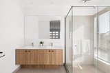 https://images.listonce.com.au/custom/160x/listings/6-dunoon-avenue-clifton-springs-vic-3222/393/01704393_img_12.jpg?Iay2fyGAzIA