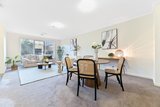 https://images.listonce.com.au/custom/160x/listings/6-edgbaston-way-mulgrave-vic-3170/957/01660957_img_04.jpg?7xFtZQHI9Ag