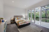 https://images.listonce.com.au/custom/160x/listings/6-eleanor-court-donvale-vic-3111/900/00903900_img_13.jpg?knbyMU2Ixa4