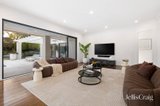 https://images.listonce.com.au/custom/160x/listings/6-eleanor-court-donvale-vic-3111/995/01979995_img_11.jpg?41N-71TcNrU