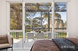 https://images.listonce.com.au/custom/160x/listings/6-eleanor-court-donvale-vic-3111/995/01979995_img_16.jpg?LKEmOkWfQk8