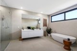 https://images.listonce.com.au/custom/160x/listings/6-ellis-road-glen-iris-vic-3146/198/00906198_img_12.jpg?EcA0zzYbRx0