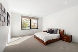 https://images.listonce.com.au/custom/160x/listings/6-ellis-road-glen-iris-vic-3146/198/00906198_img_13.jpg?8cidKLNPW3c