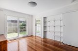 https://images.listonce.com.au/custom/160x/listings/6-elswill-street-bentleigh-east-vic-3165/672/01628672_img_04.jpg?afEQksUXQ2Y