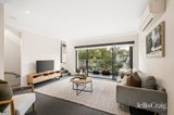 https://images.listonce.com.au/custom/160x/listings/6-english-close-mooroolbark-vic-3138/374/01879374_img_02.jpg?qJzwhTmzM0U