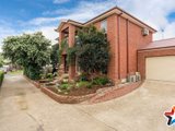 https://images.listonce.com.au/custom/160x/listings/6-farrell-avenue-yarra-glen-vic-3775/879/01524879_img_01.jpg?NaCq7PuQF1E