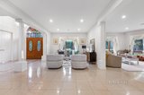 https://images.listonce.com.au/custom/160x/listings/6-fiona-court-glen-waverley-vic-3150/088/01722088_img_03.jpg?2WzQlkI8UWc