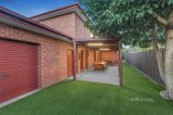 https://images.listonce.com.au/custom/160x/listings/6-fiona-court-glen-waverley-vic-3150/088/01722088_img_11.jpg?soJPrLvbgeo