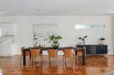 https://images.listonce.com.au/custom/160x/listings/6-first-avenue-kew-vic-3101/538/00963538_img_14.jpg?Qc64JeRZ-6Y