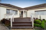 https://images.listonce.com.au/custom/160x/listings/6-fisher-street-wendouree-vic-3355/083/01611083_img_09.jpg?NPNHm7-hfn0