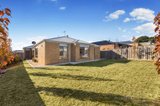 https://images.listonce.com.au/custom/160x/listings/6-five-mile-way-woodend-vic-3442/779/00929779_img_10.jpg?4C-yh_qrld0