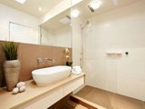 https://images.listonce.com.au/custom/160x/listings/6-foundry-way-docklands-vic-3008/904/01731904_img_08.jpg?bYrGk-Mk7MQ
